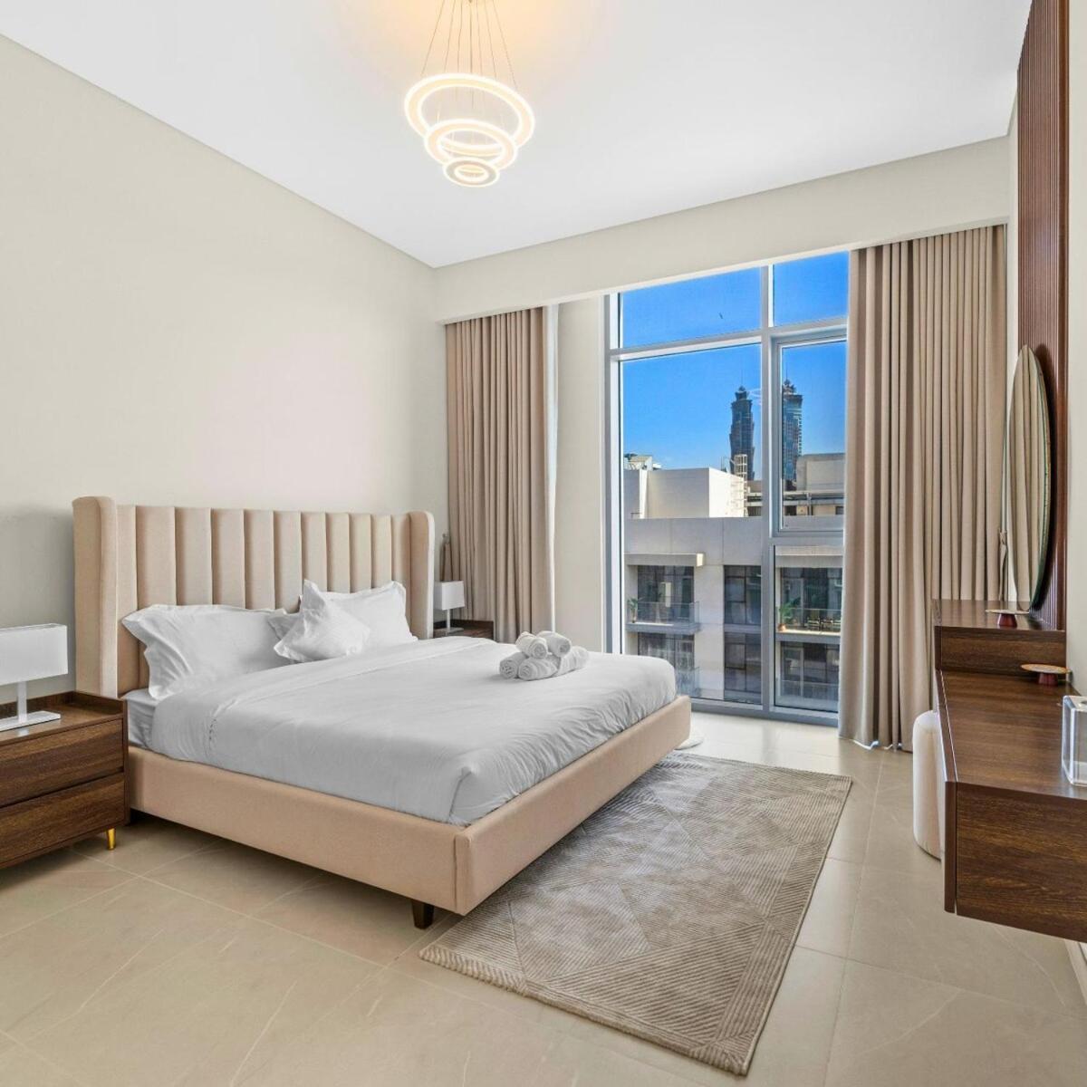 Luxury Canal View-2br Maid's In Cf 2, Al Wasl Apartment Dubai